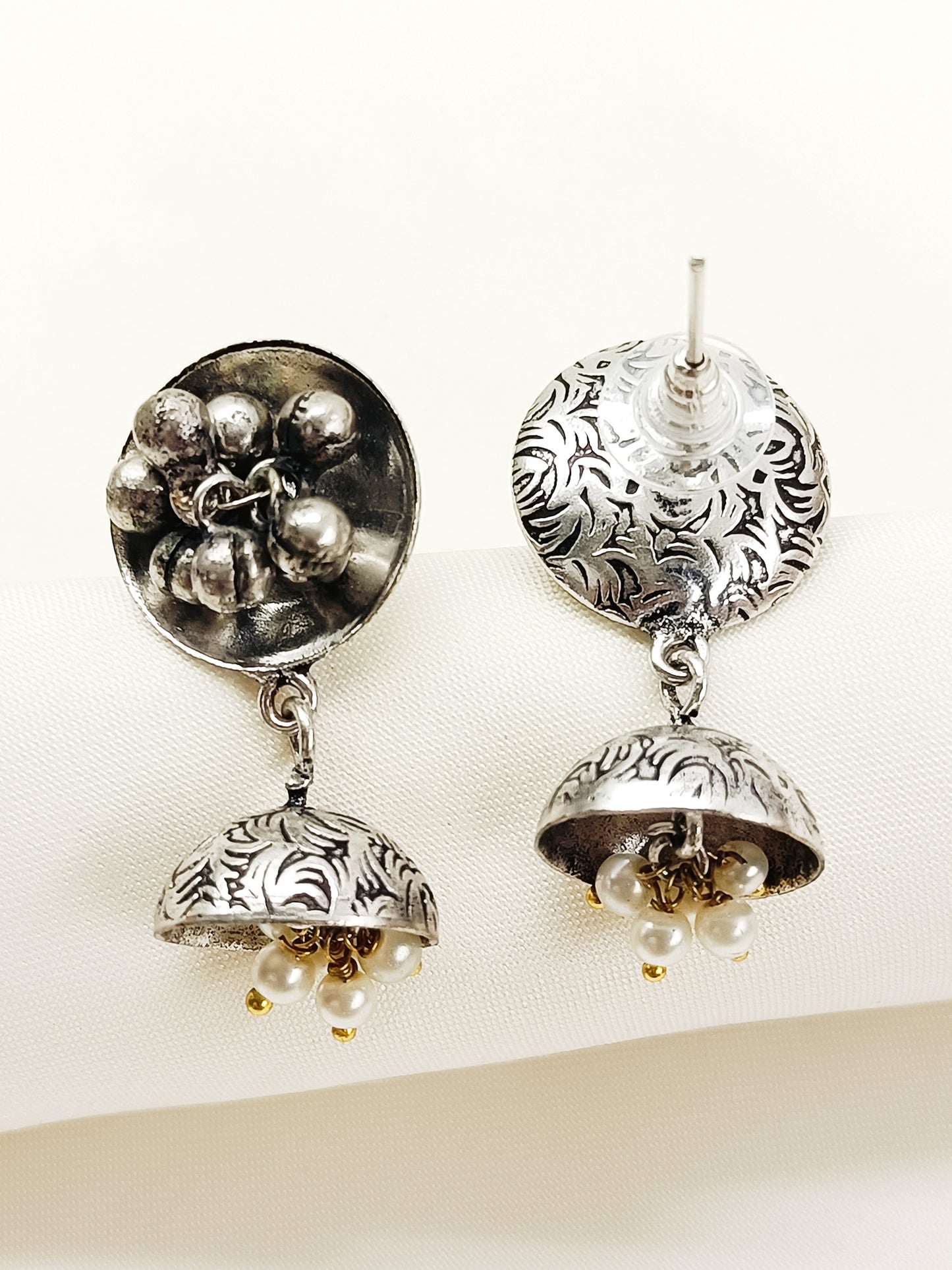 Vidisha Plain Oxidized Jhumki
