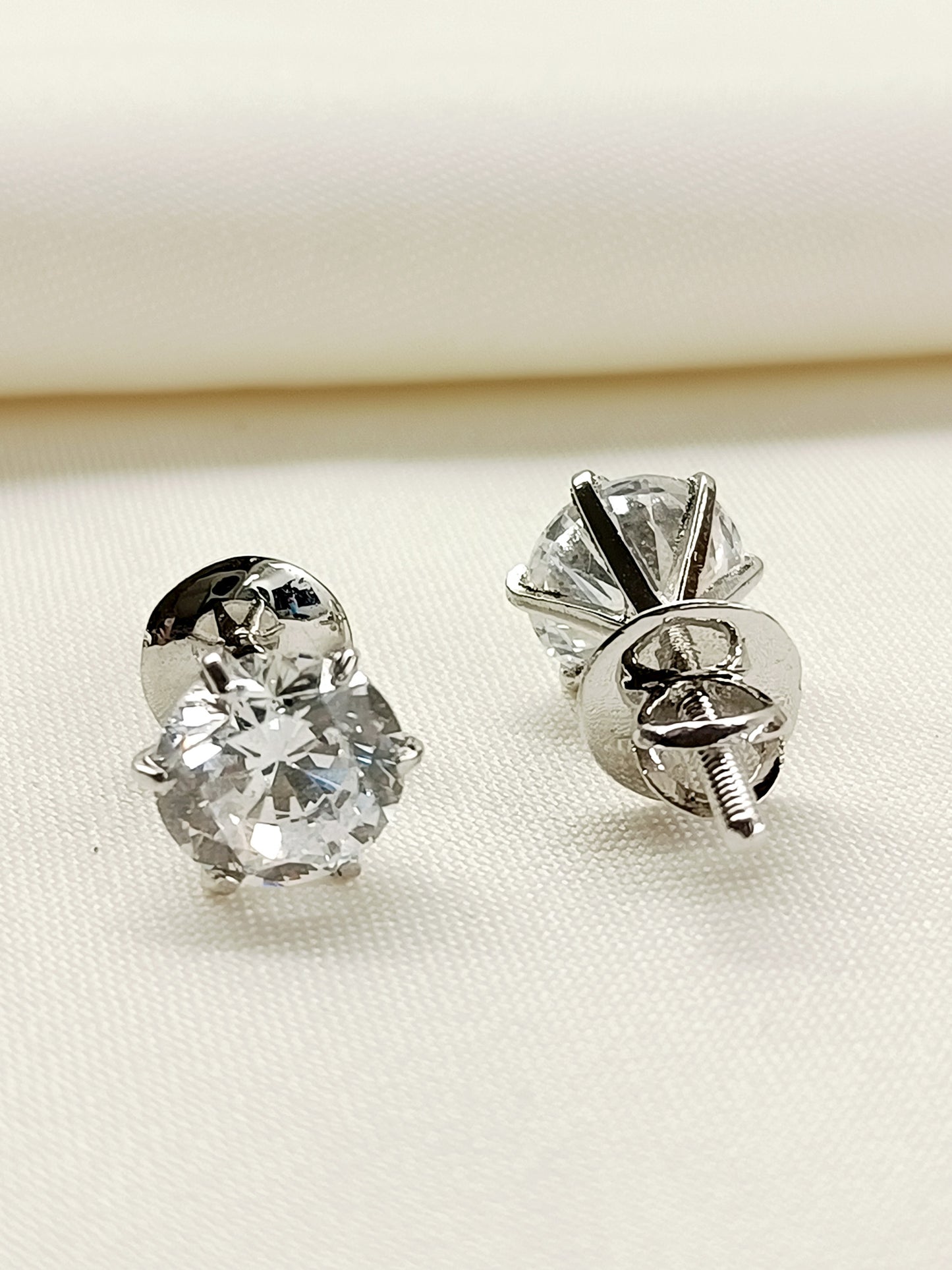 Jennifer 92.5 Silver Swarovski Stone Tops