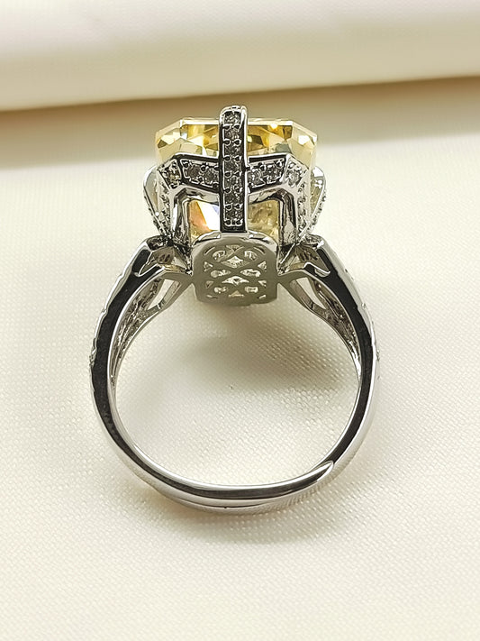 Gori Yellow American Diamond Finger Ring