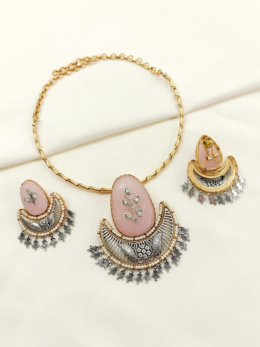 Bhavini Baby Pink Boutique Hasli Styled Necklace Set