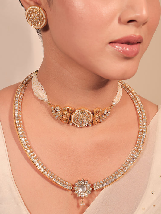 Samriddhi White Kundan Choker Set With Hasli