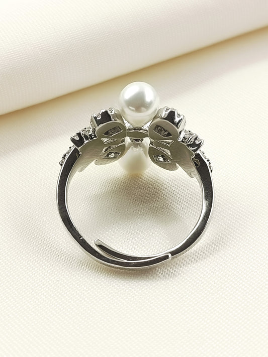 Anokhi Silver American Diamond Finger Ring