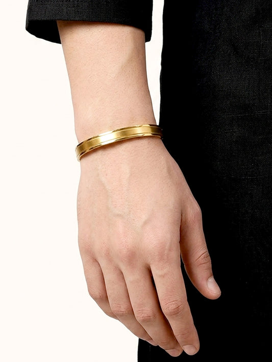 Arnavraj Golden Men's Bracelet