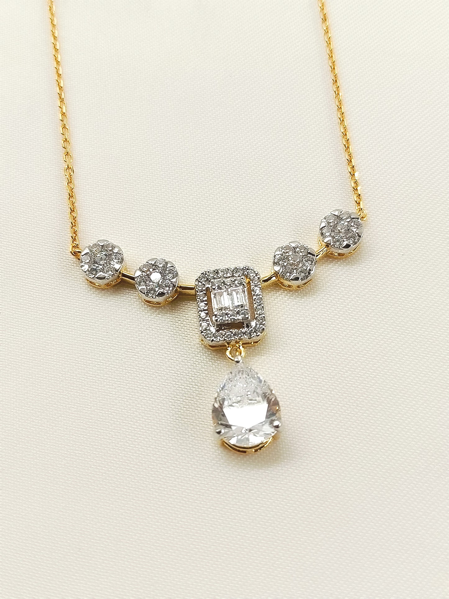 Adhira 92.5 Silver Swarovski Stone Pendal