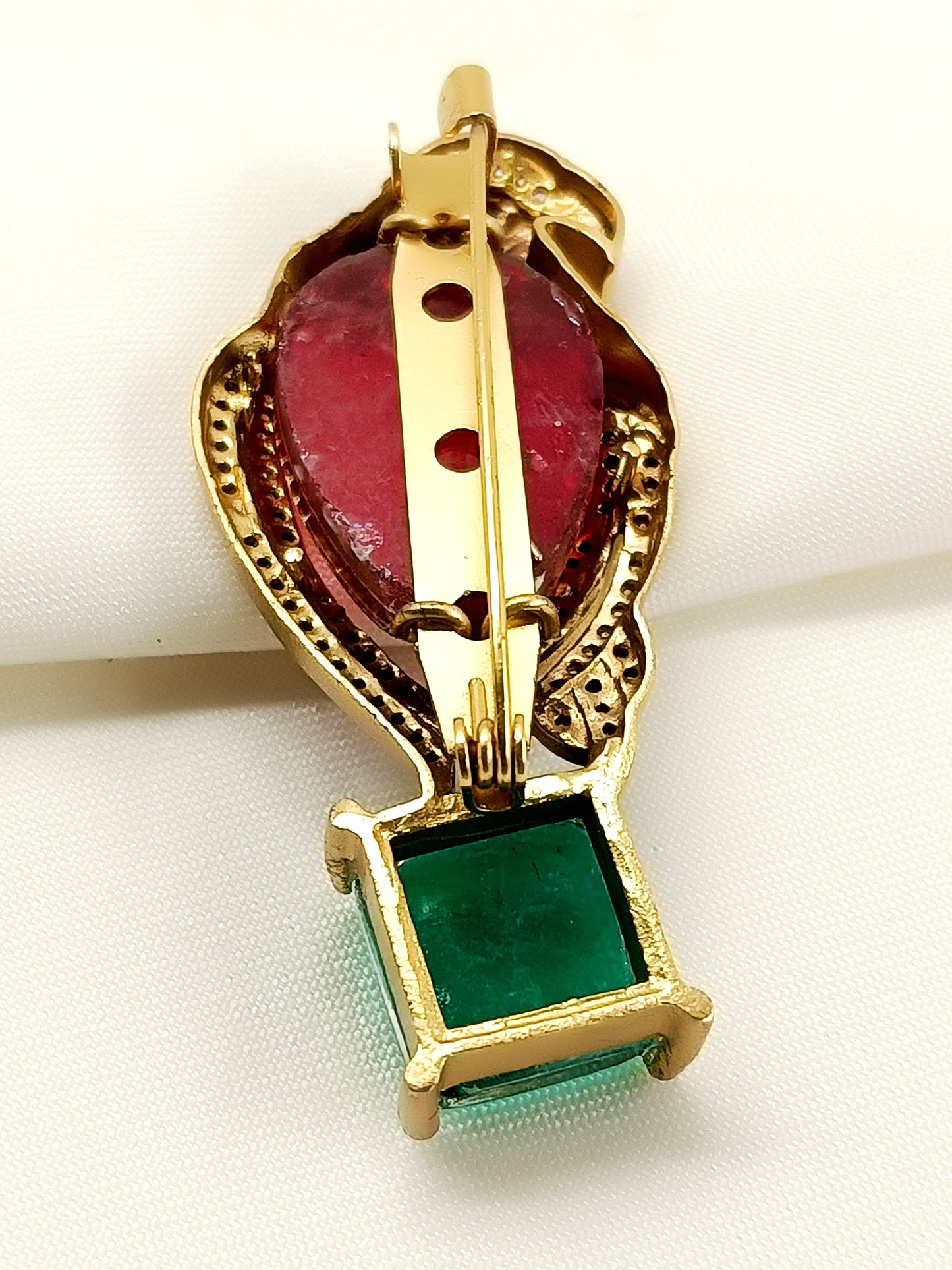 Yudhajit R&G Eagle Men's Brooch