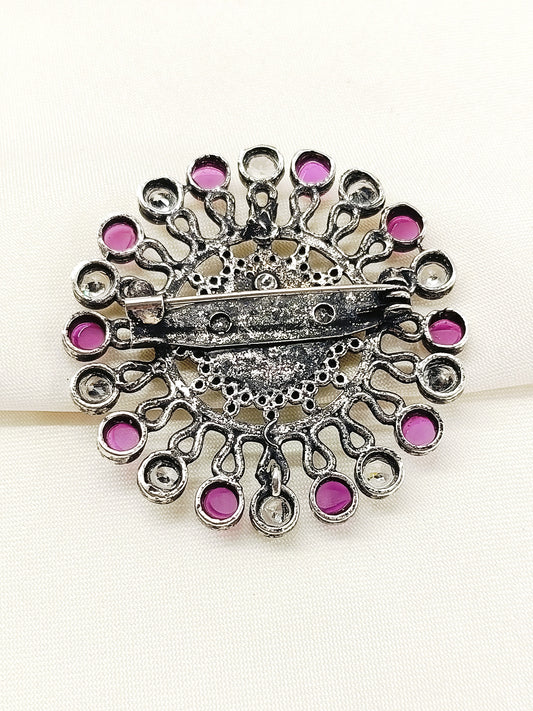 Aradhay R&W Oxidized Brooch