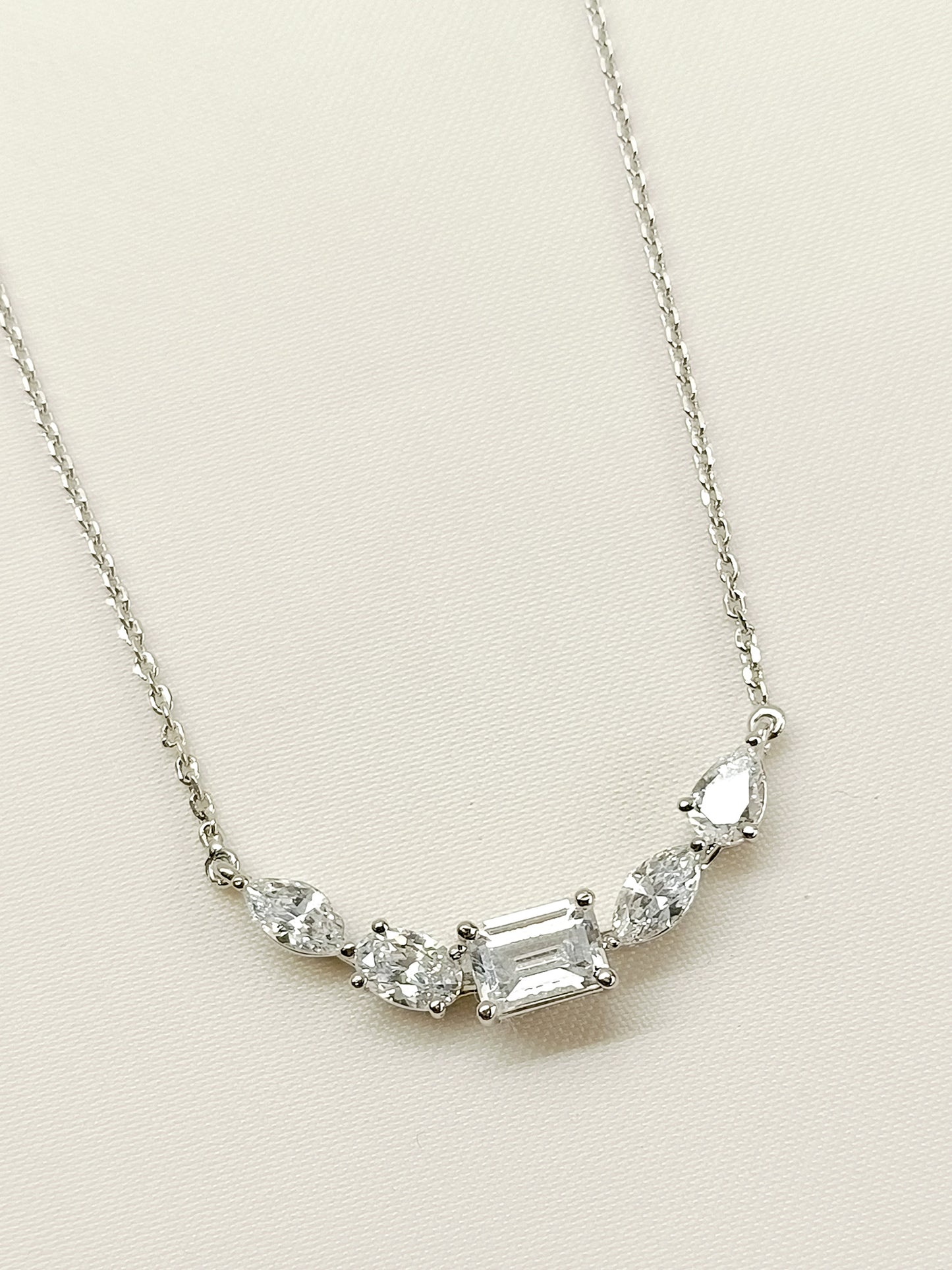 Inayat 92.5 Silver Swarovski Stone Pendal