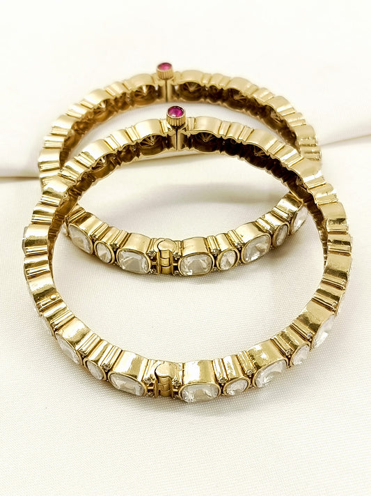 Idha White Kundan Bangles