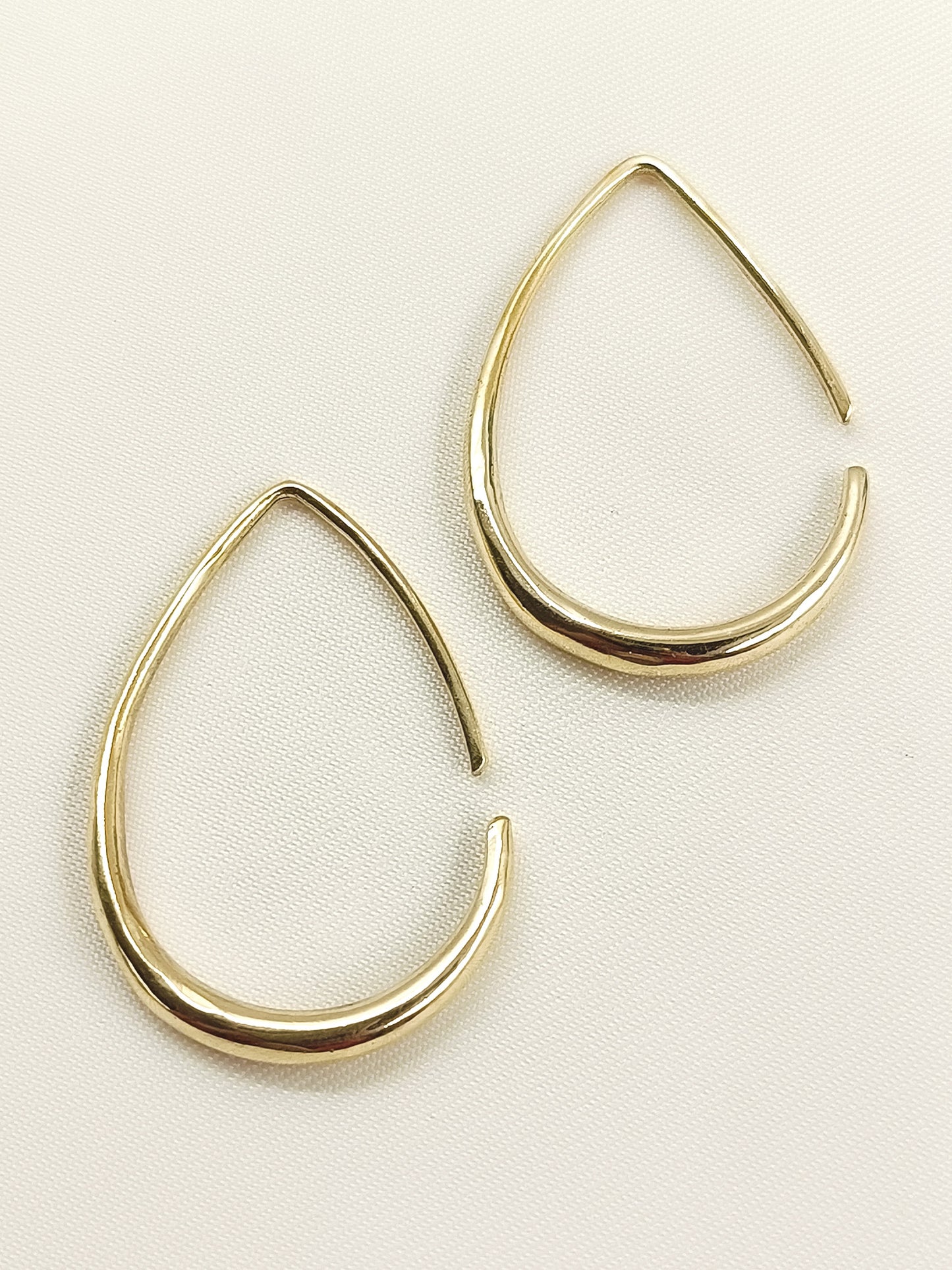 Kahna Golden Men's Earrings