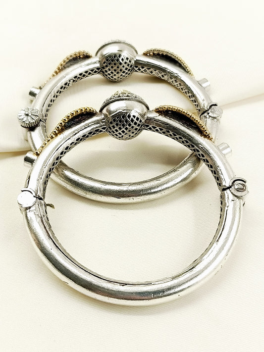 Nirupa Green Oxidized Bangles