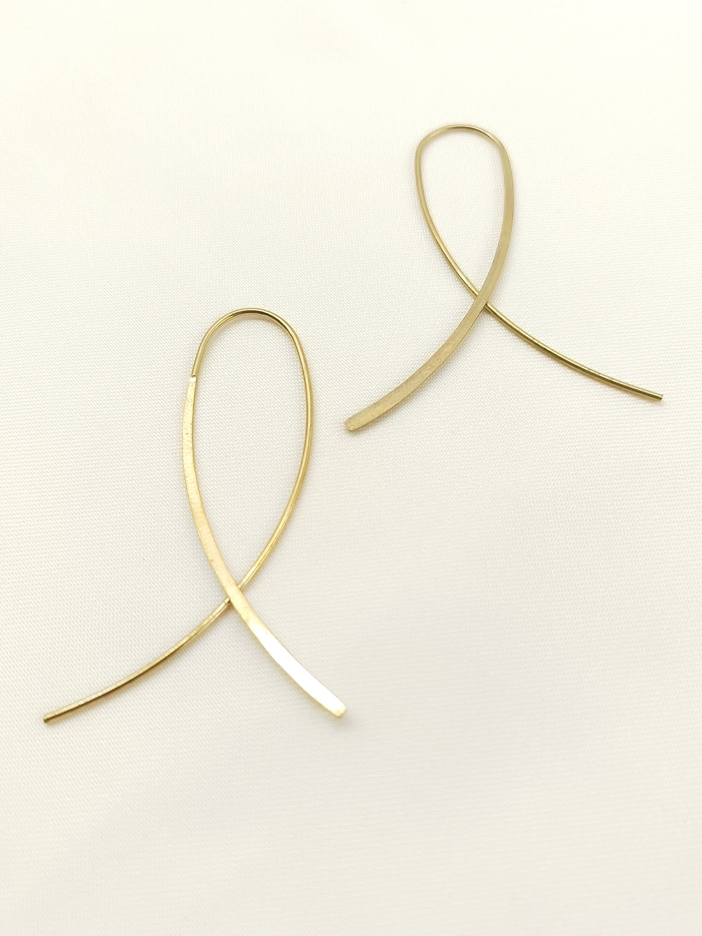Hyma Golden Men's Earrings