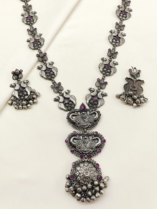 Hridaya Ruby Oxidized Necklace Set