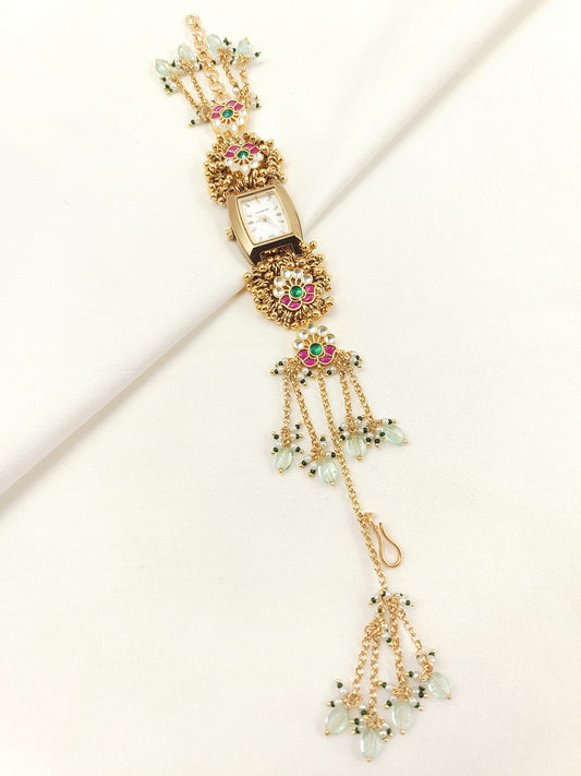 Saisha's Paachi Kundan Watch
