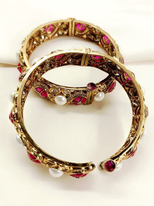 Dariya Ruby Kundan Bangles