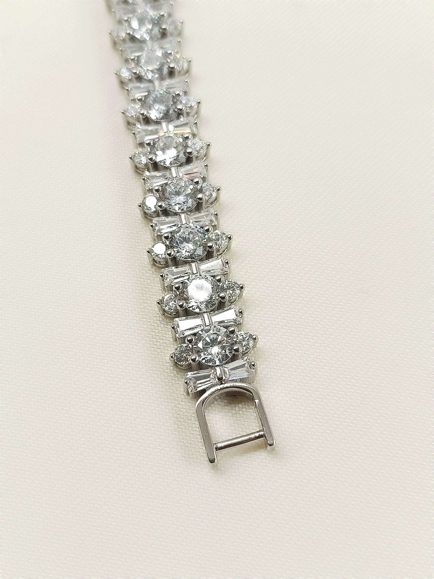 Aniruddha White American Diamond Bracelet