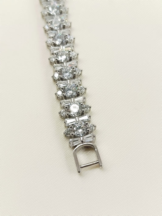 Aniruddha White American Diamond Bracelet
