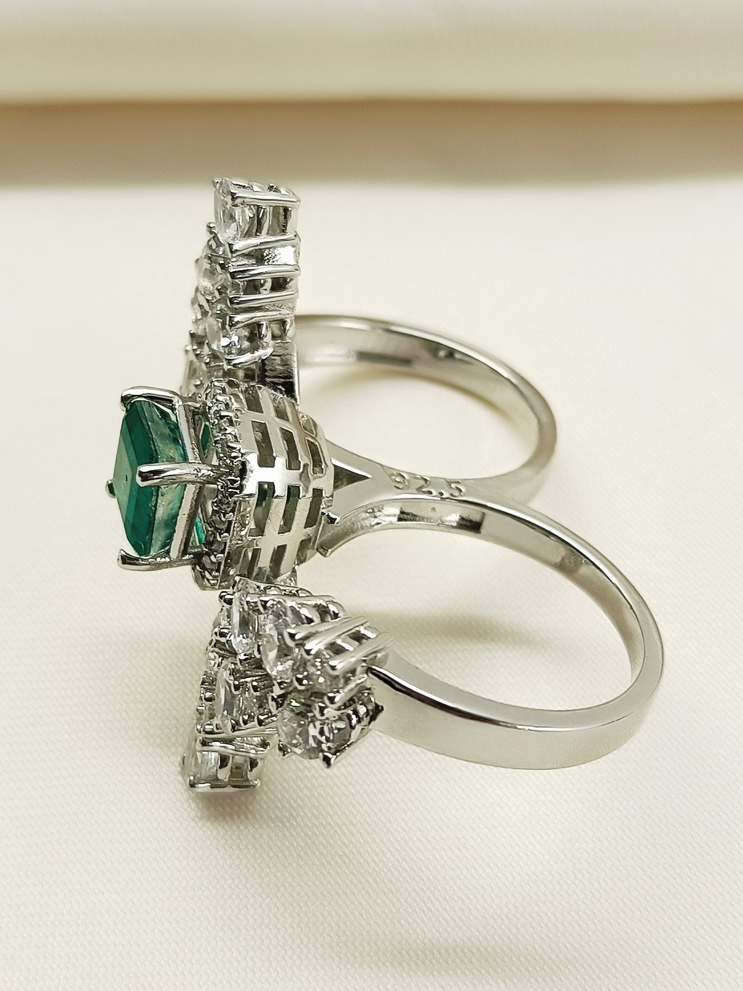 Penelope Green 92.5 Silver American Diamond Double Finger Ring
