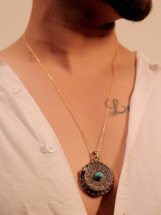 Chinmay Golden Men's Neckpiece