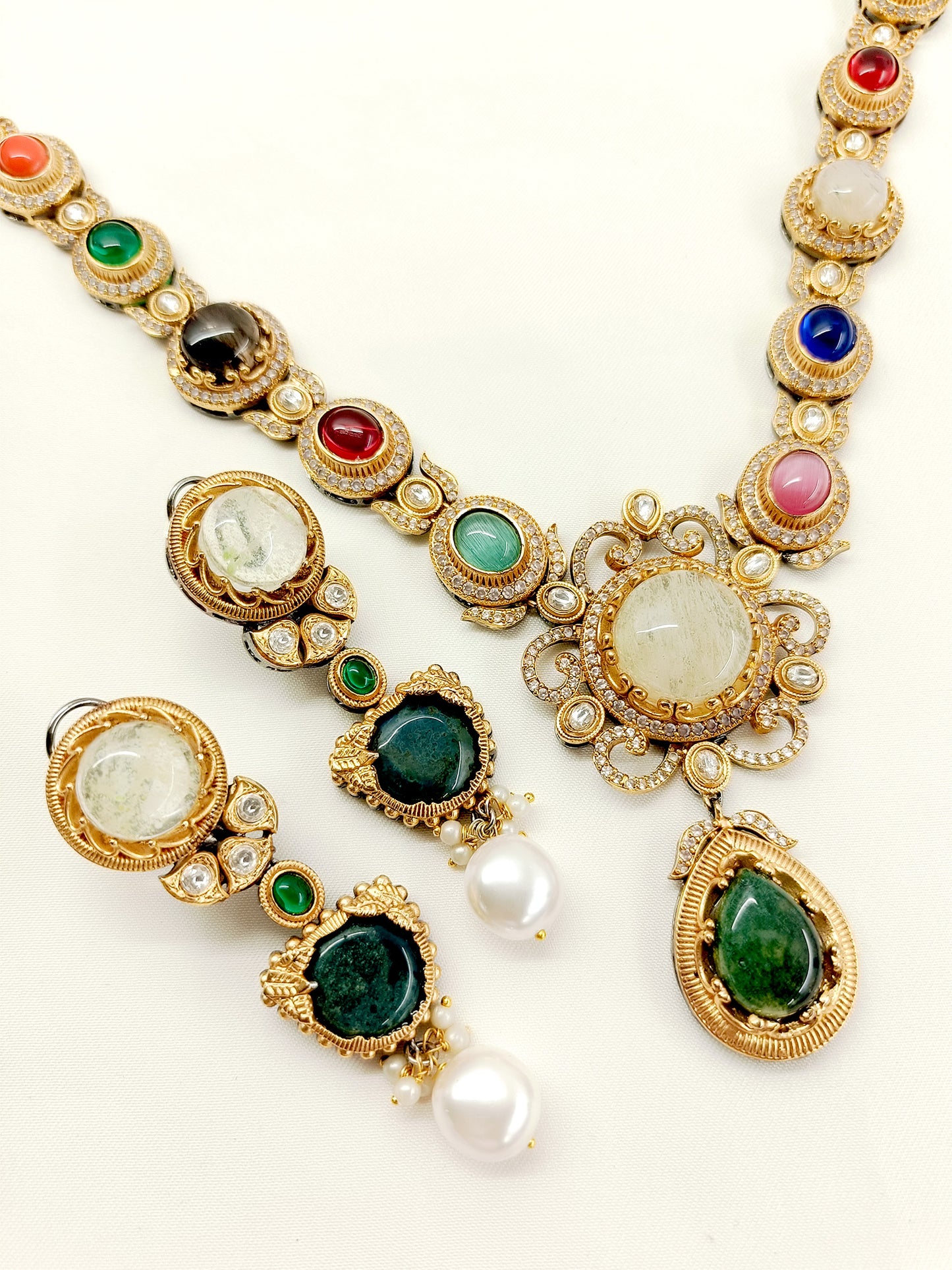 Tehreem Multi Colour Boutique Necklace Set