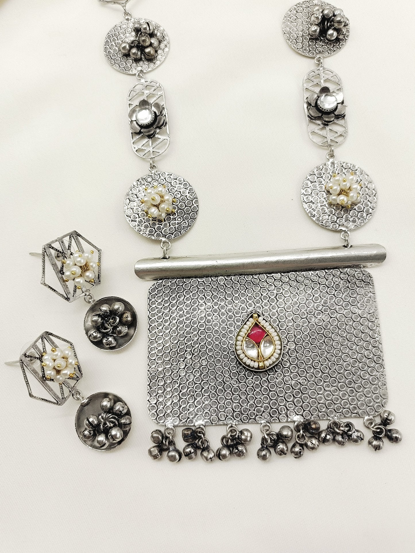 Qalbi Ruby Oxidized Necklace Set