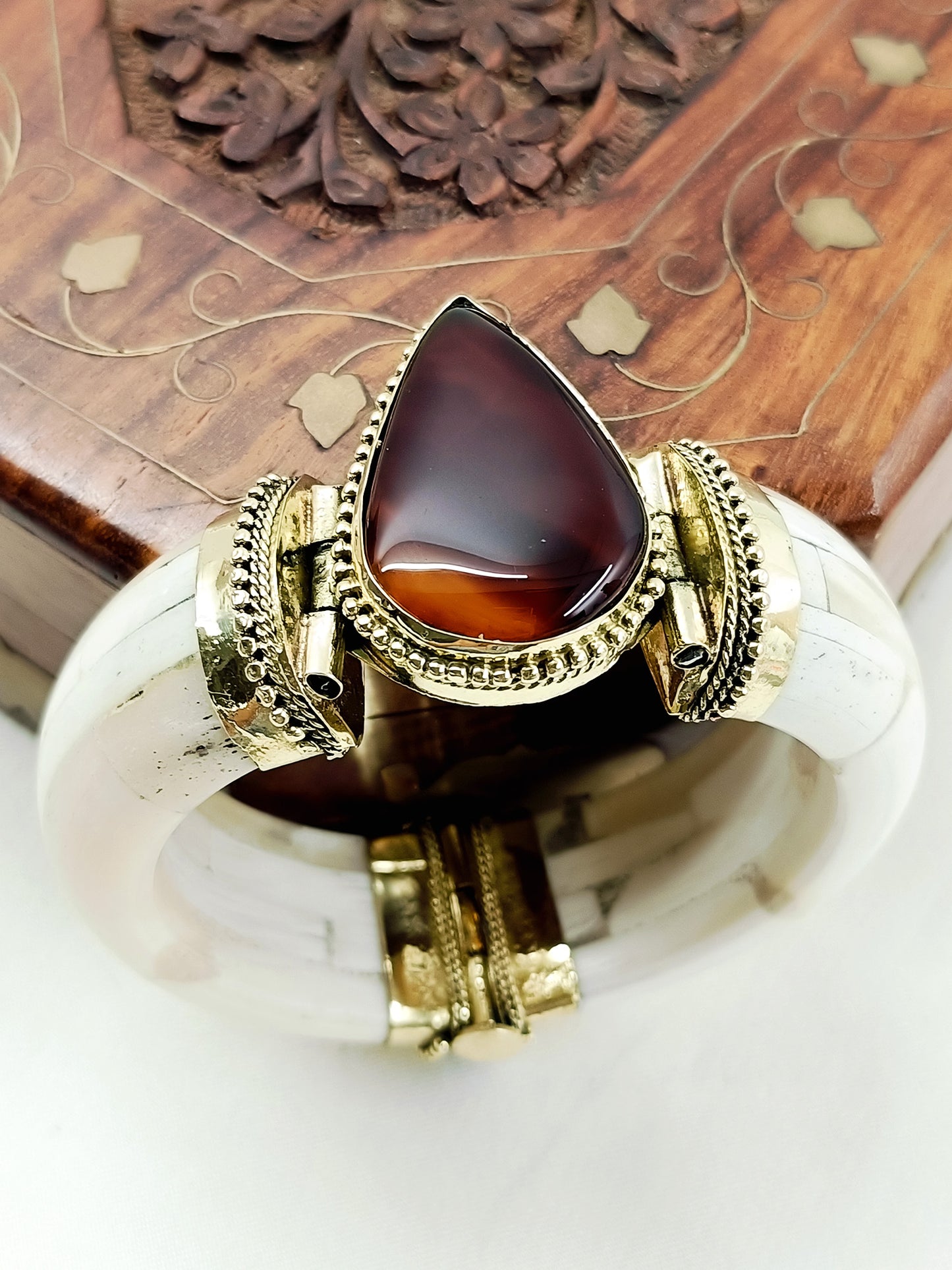 Shreyansh Brown Bone Men's Bracelet