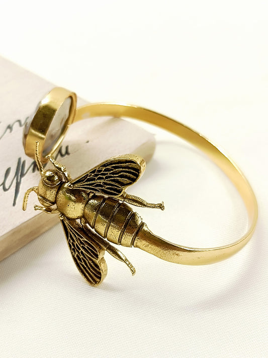 Sourya Apis Baroque Pearl Bee Men's Bracelet