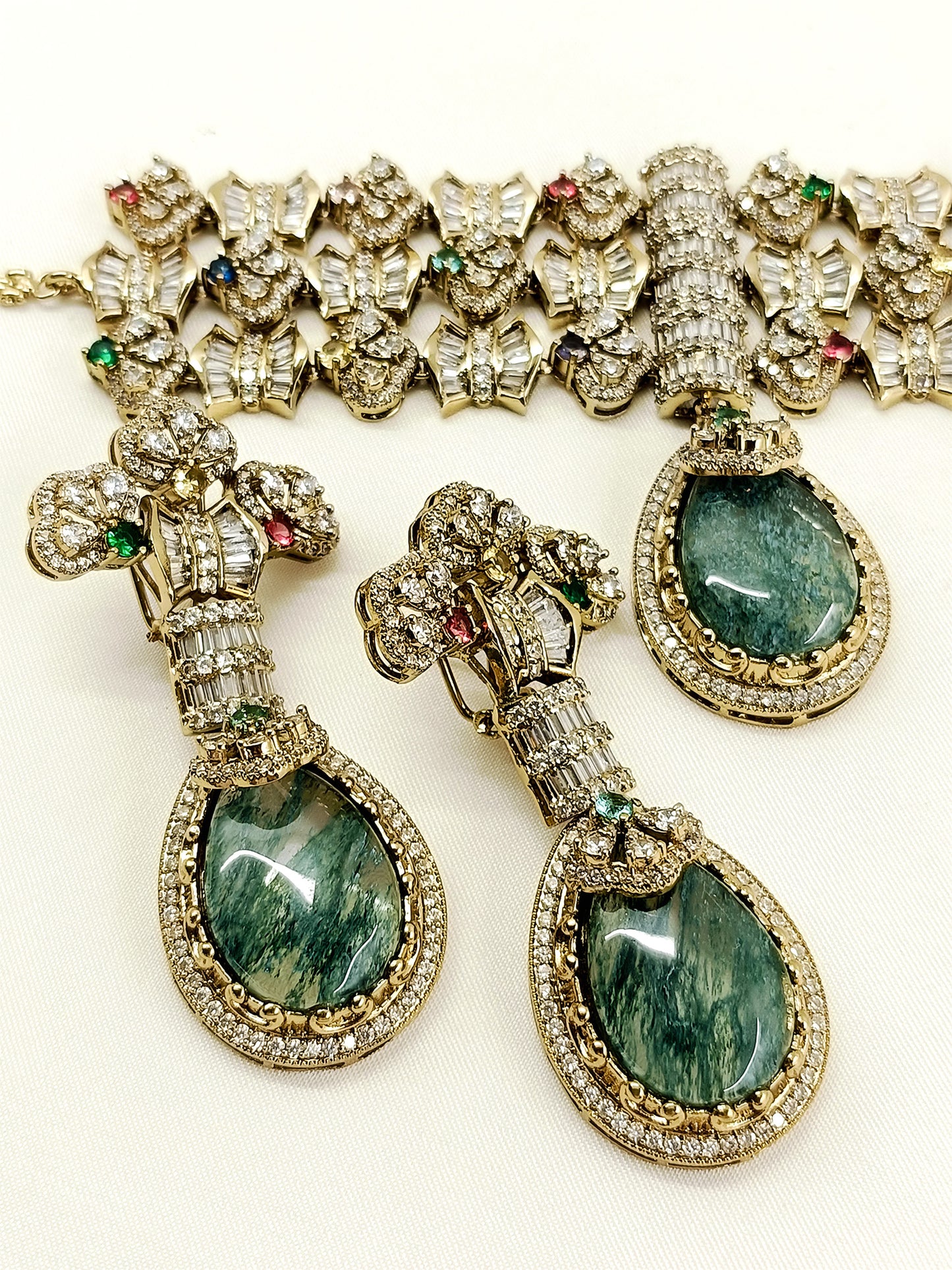 Stevie Green Boutique Choker Set