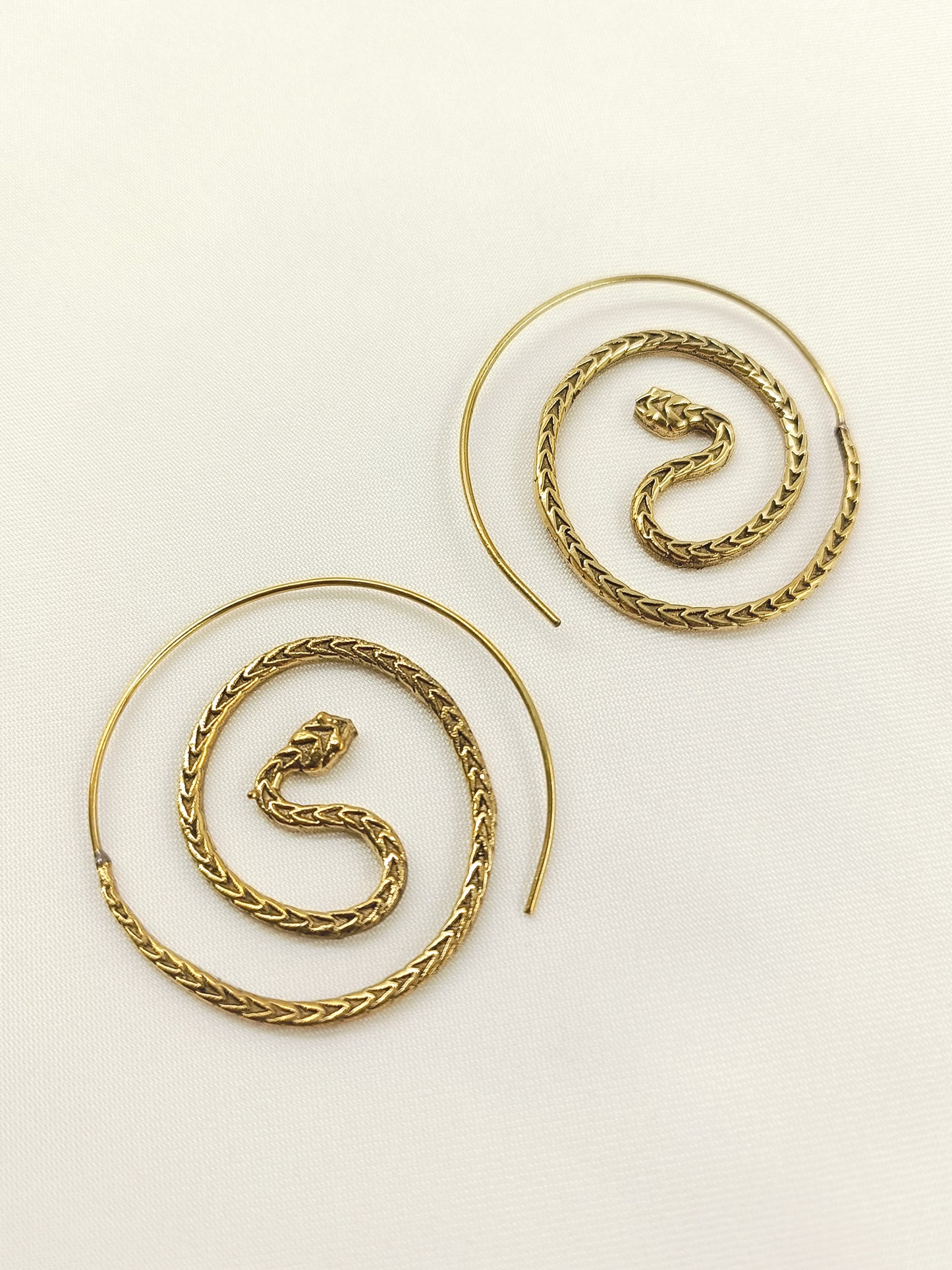 Navdha Golden Men's Earrings