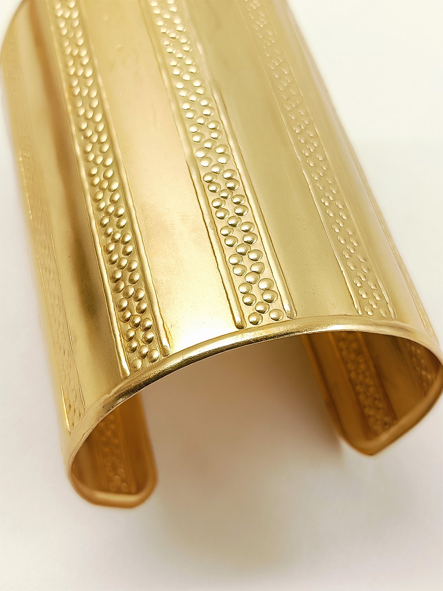 Niadh Gold Matte Broad Cuff Bracelet