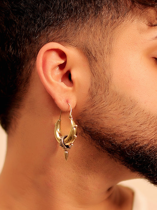 Dheer Golden Men's Earring