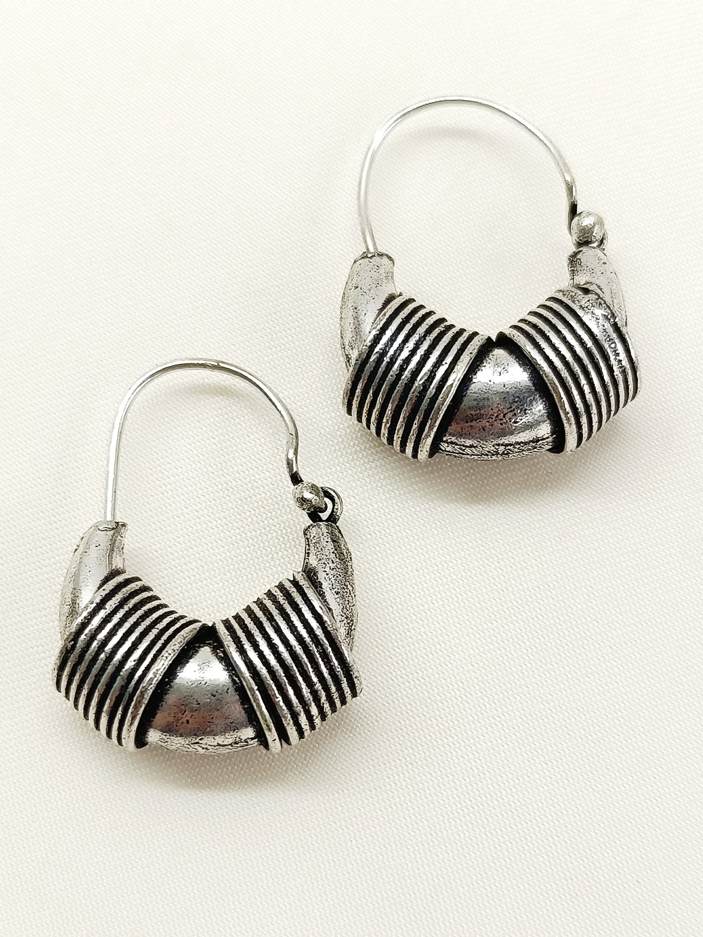 Panchit Plain Men's Earring