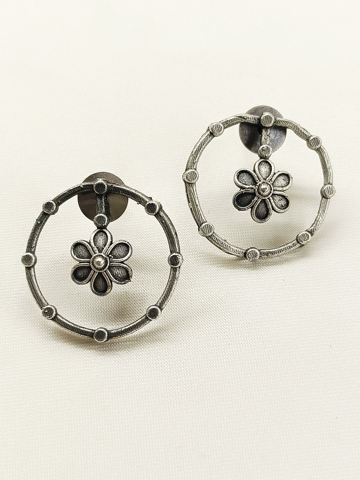 Jarapaha Plain Oxidized Tops