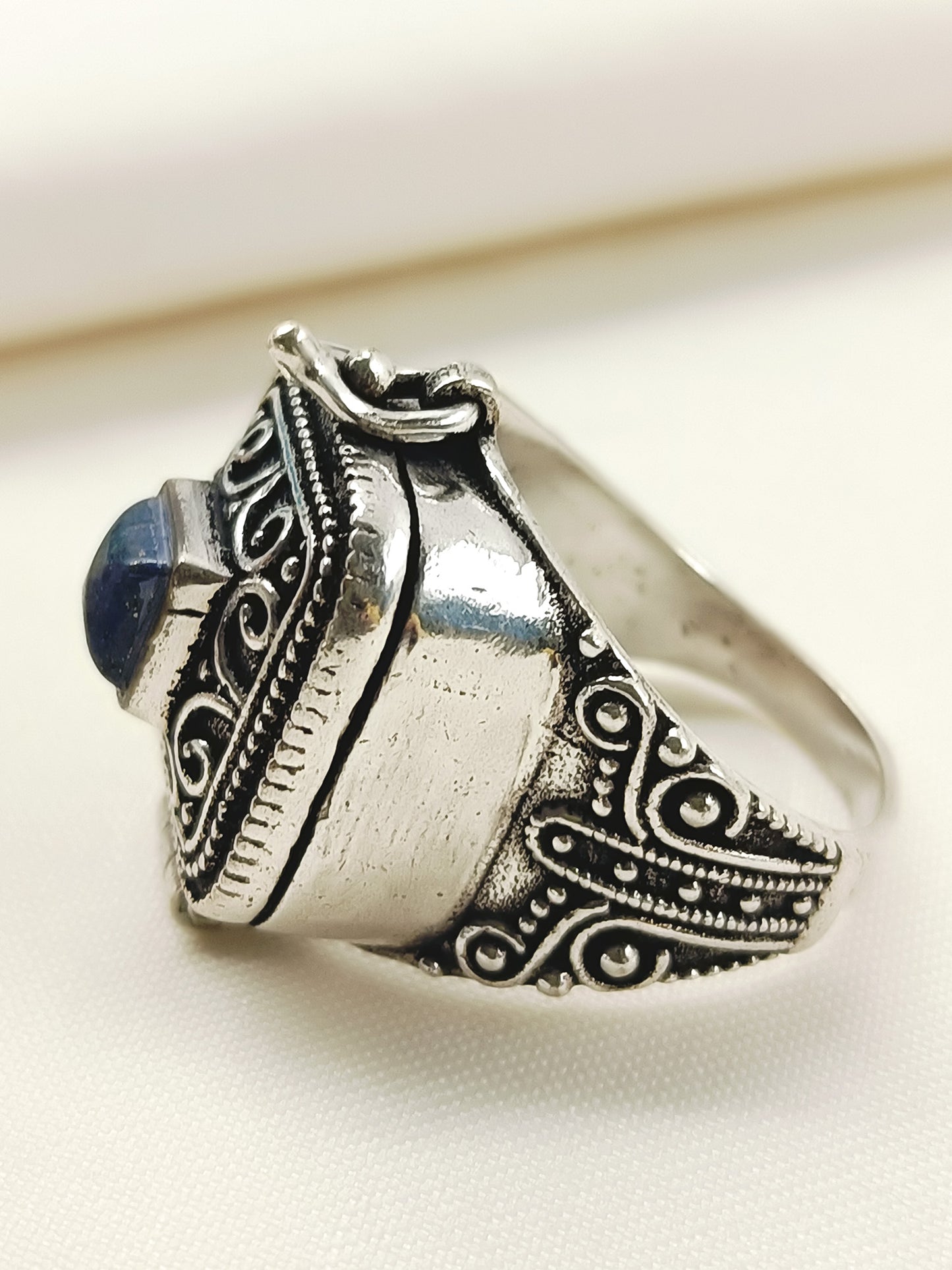 Adrian Blue Men's Finger Ring
