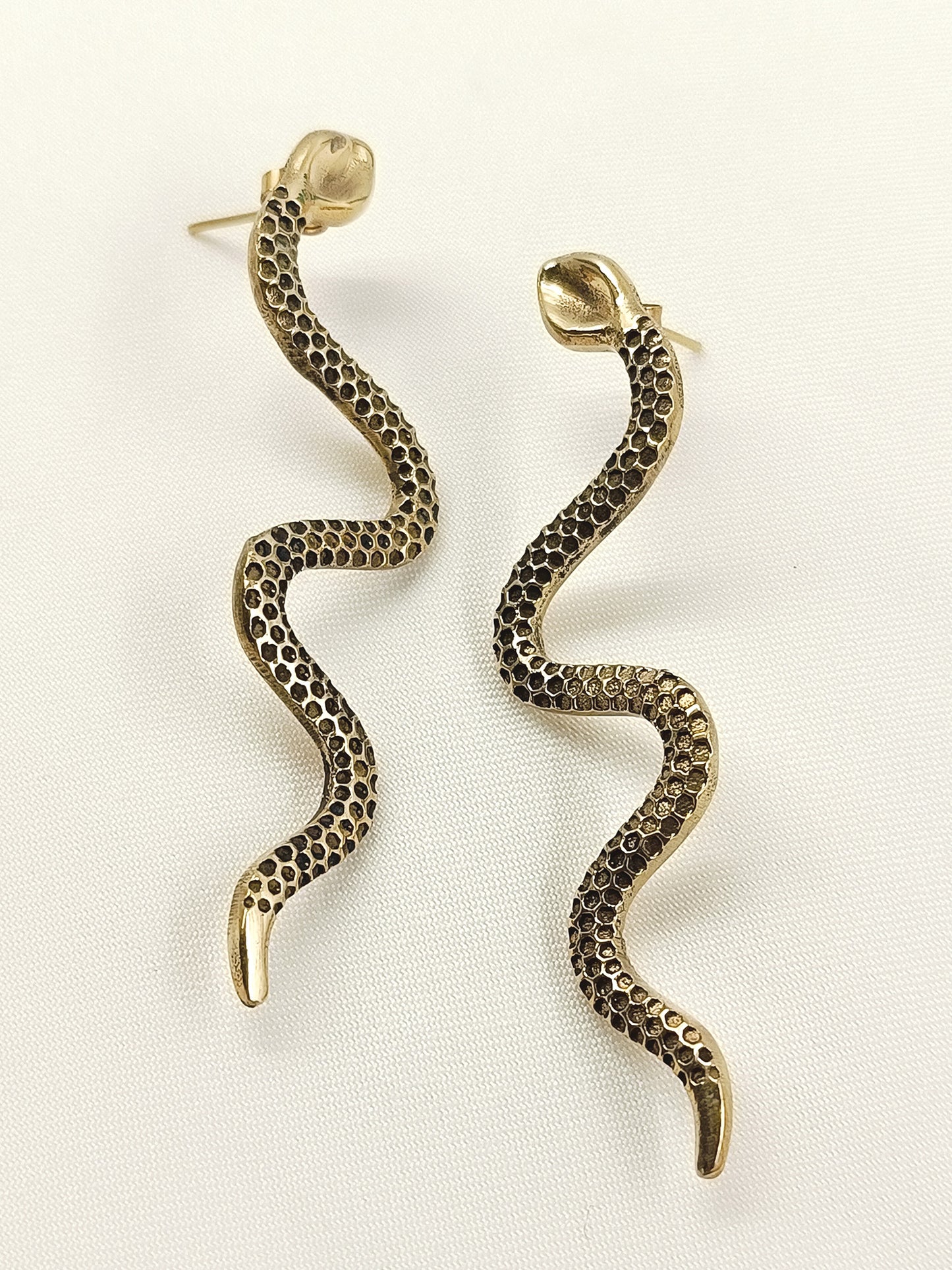 Rashmik Golden Men's Earrings