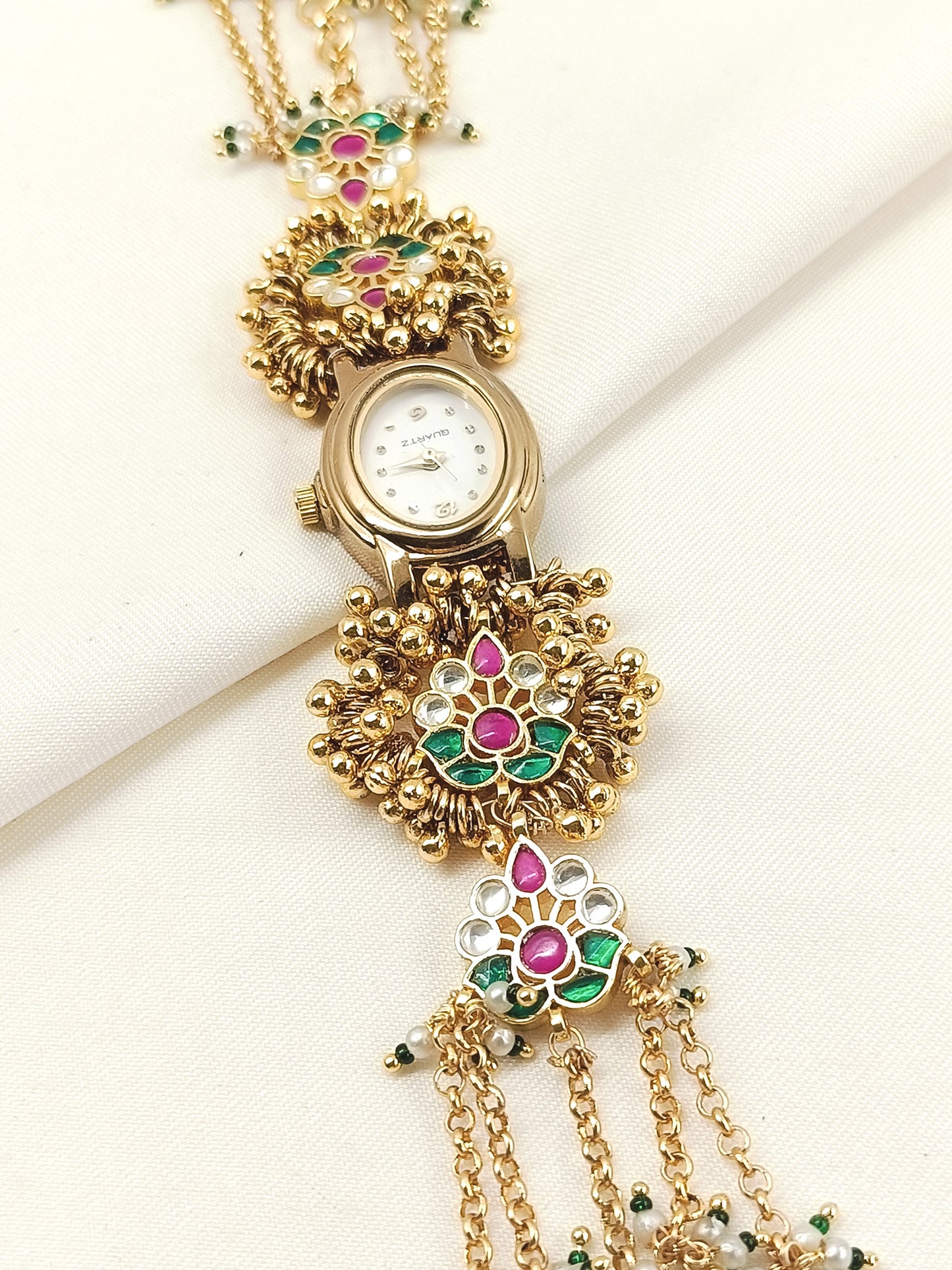 Avyukta's Paachi Kundan Watch