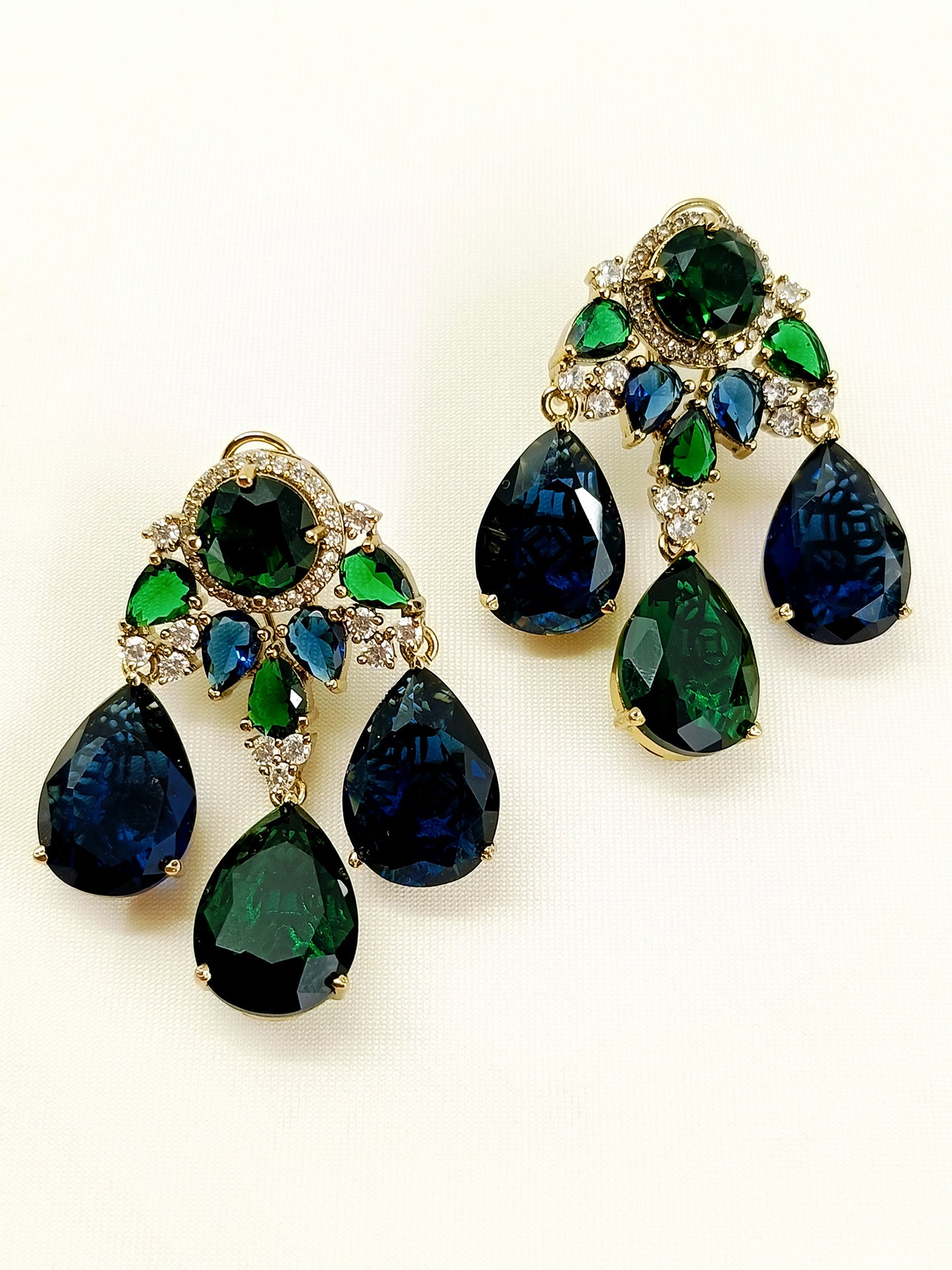 Aanisha Blue Victorian Earring