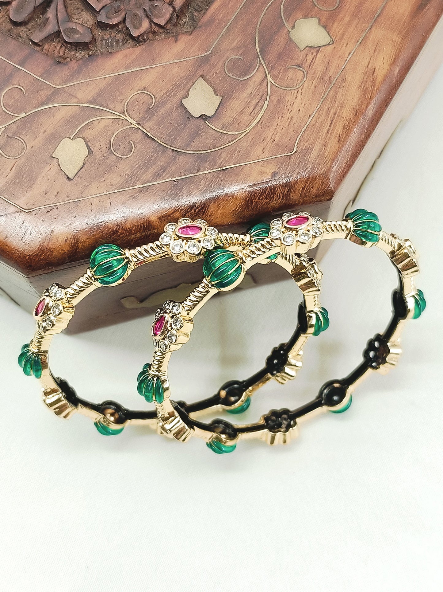 Vijayanthi Green Antique Bangles