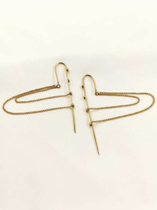 Duij Golden Oxidized Earring