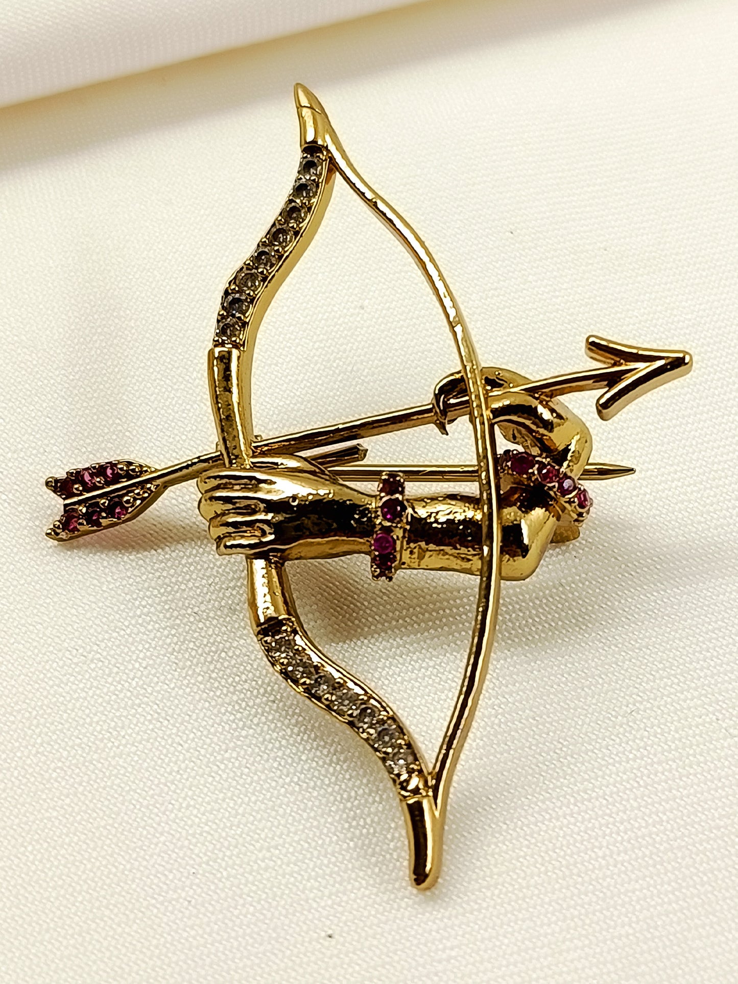 Harshvardhan Ruby Bow And Arrow Men's Brooch