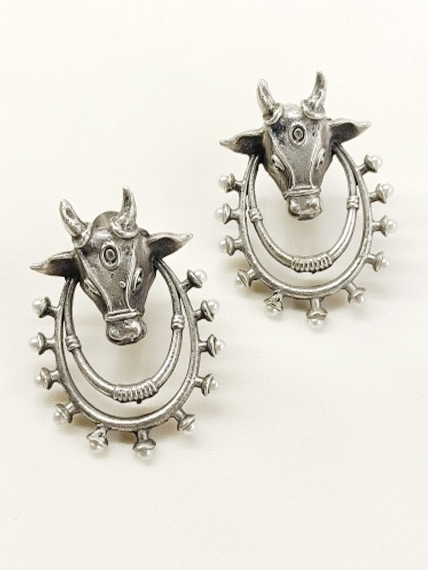 Chayan Plain Men's Earring