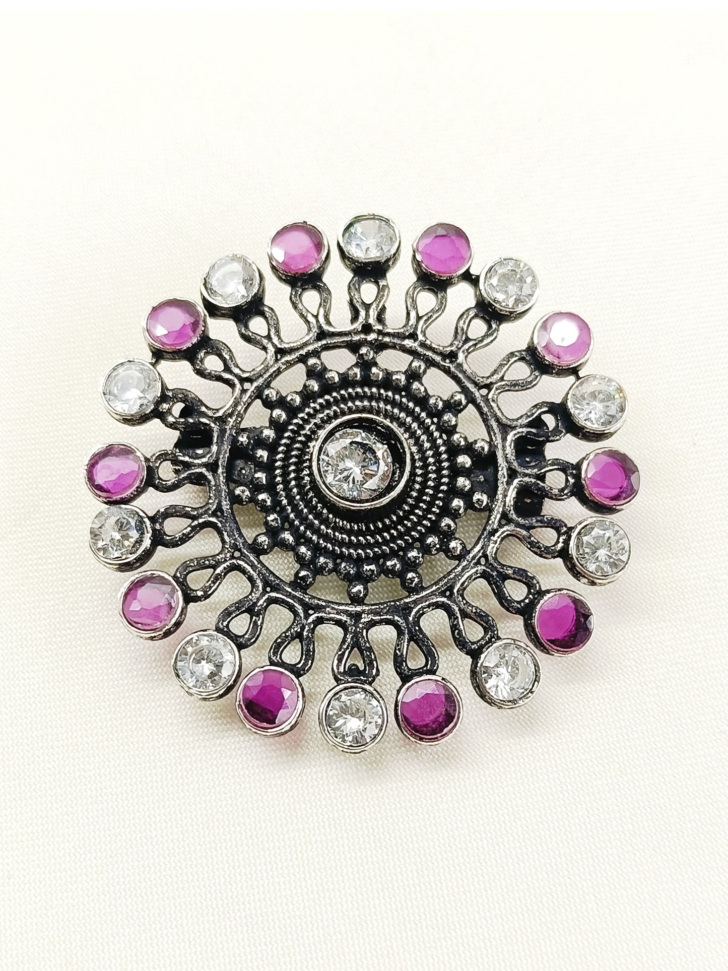 Aradhay R&W Oxidized Brooch