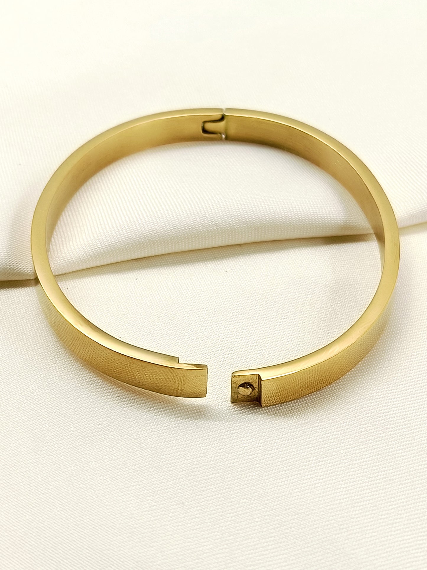 Morgana Golden Men's Bracelet