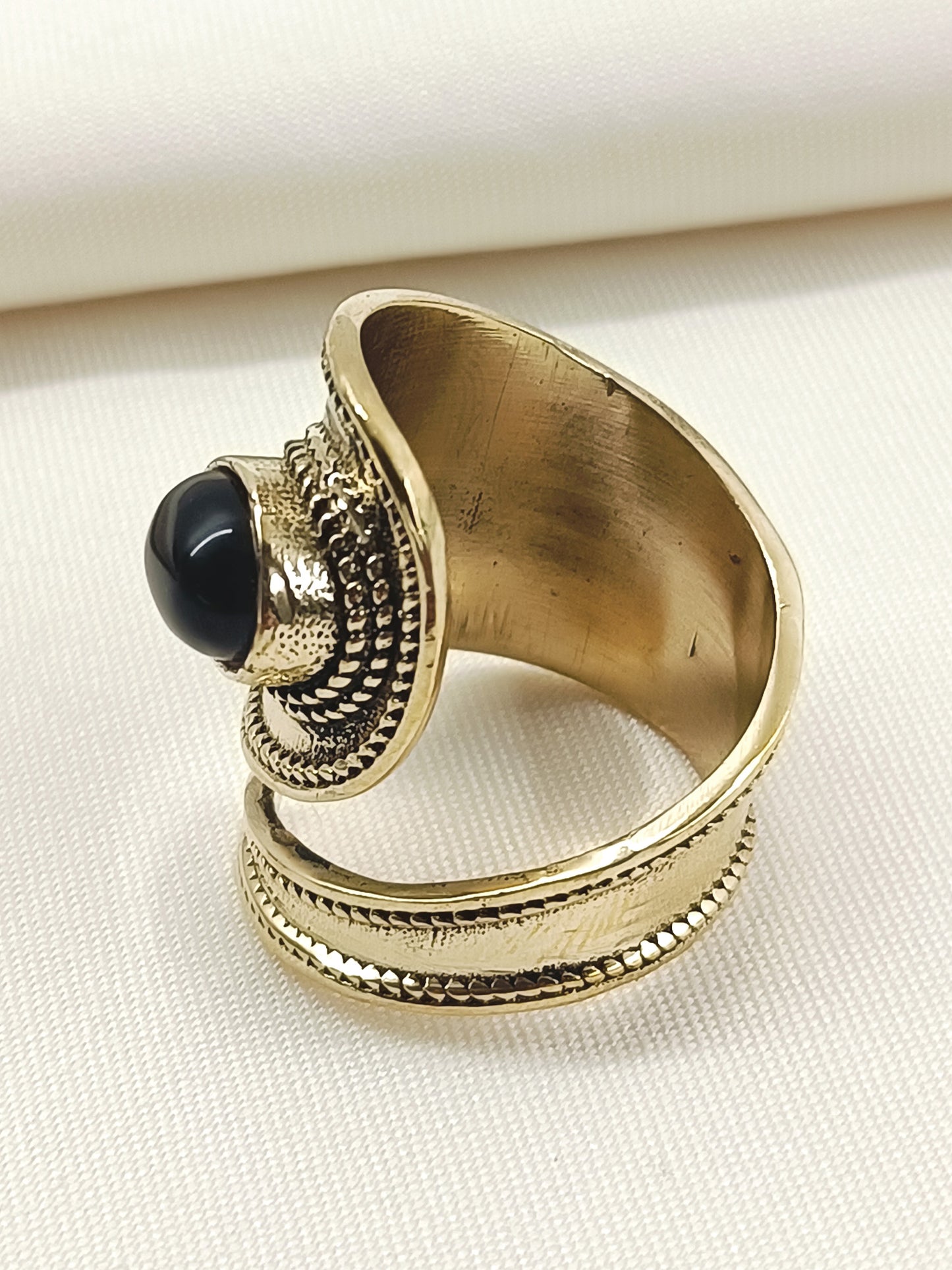 Rajat Purple Men's Finger Ring
