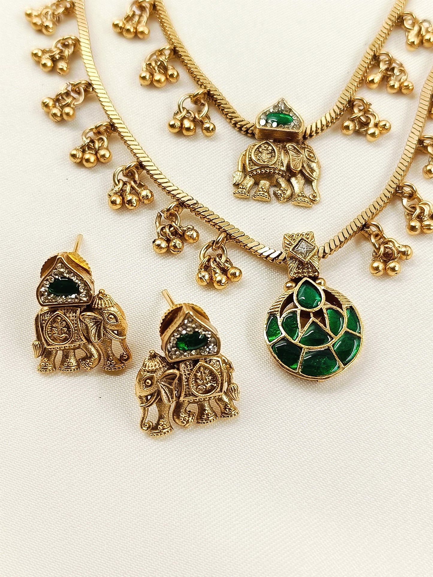 Vaanya Green Antique Doubled Layer Necklace Set