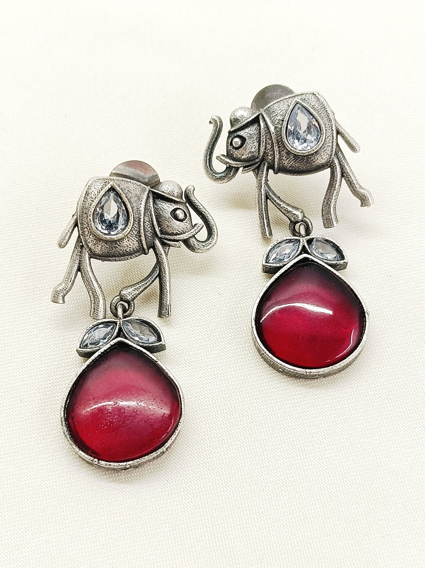 Flo Ruby Oxidized Earring