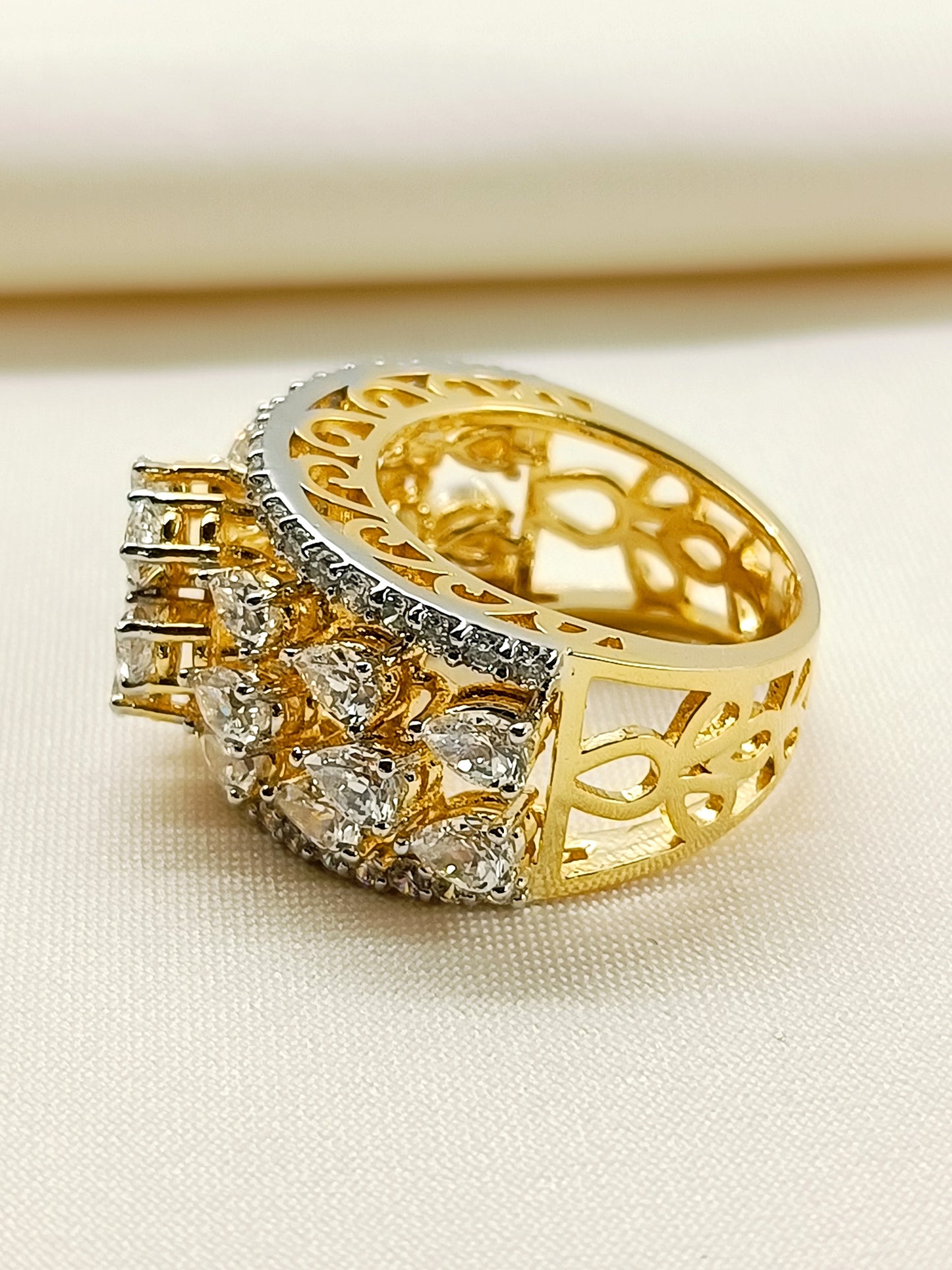 Raita 92.5 Silver Swarovski Stone Finger Ring