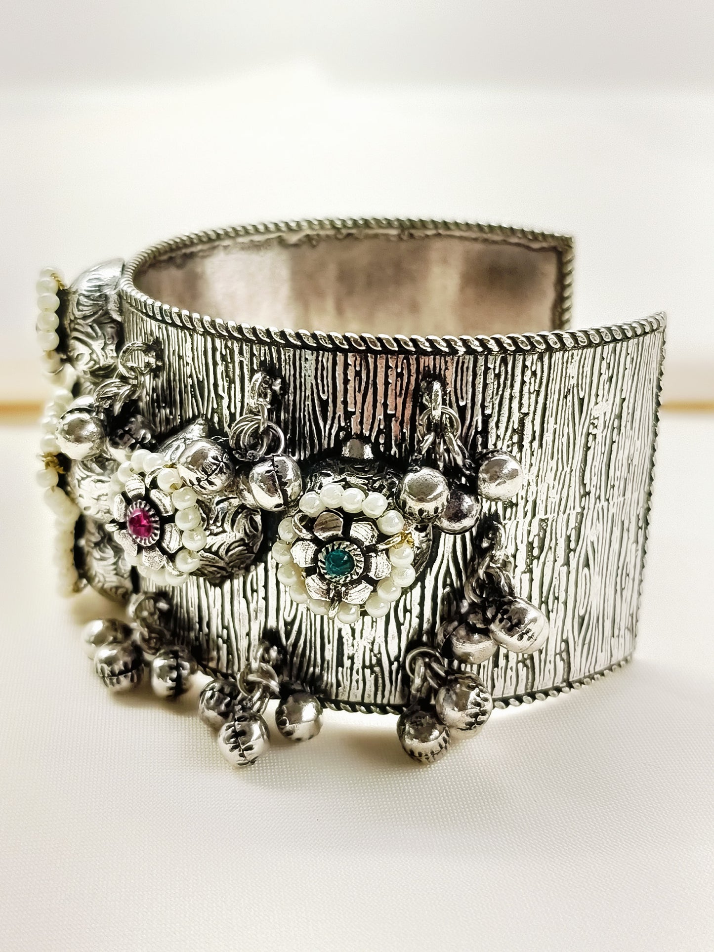 Kaajol R&G Oxidized Bracelet