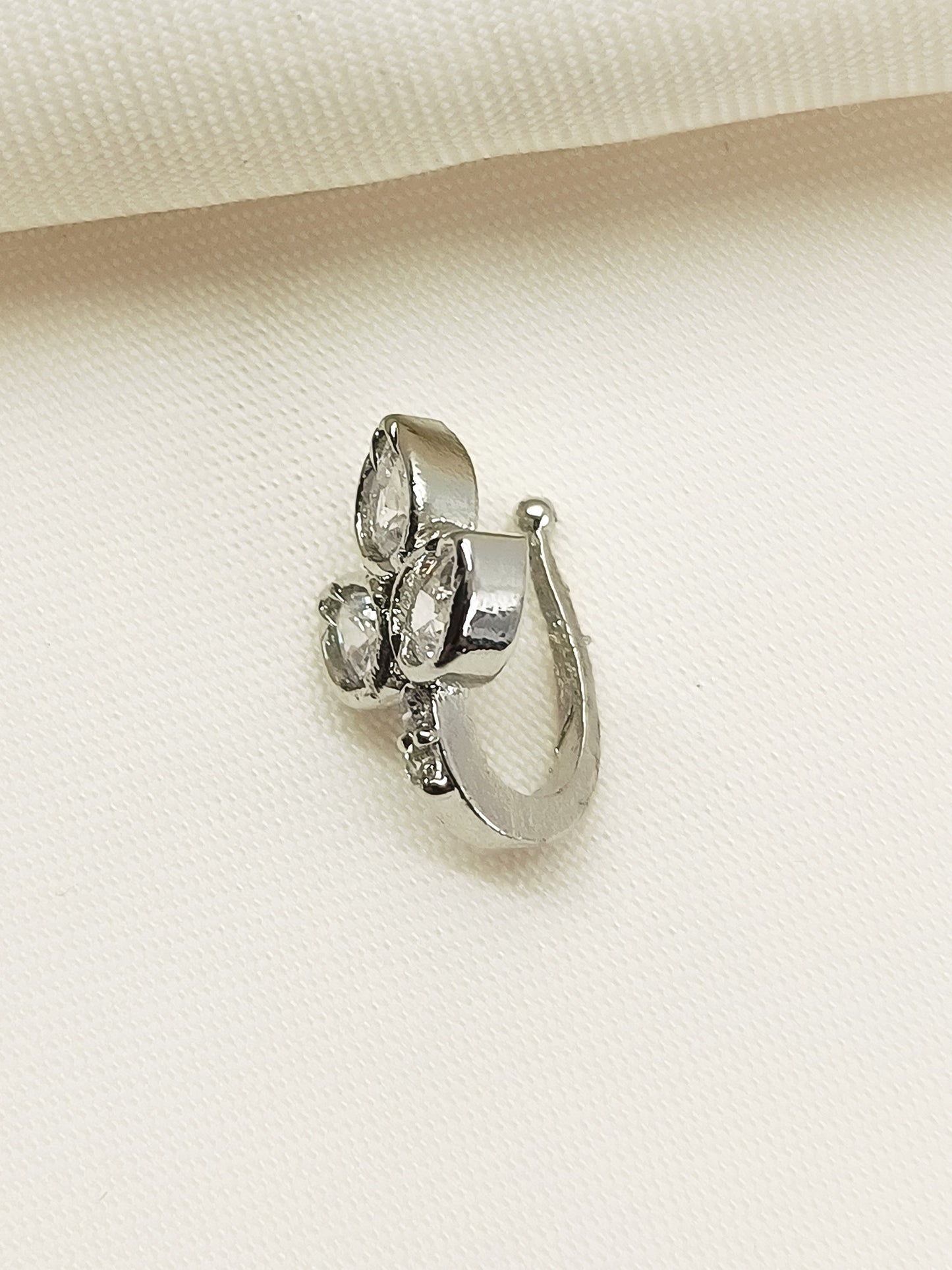 Aza Silver American Diamond Pressing Nath