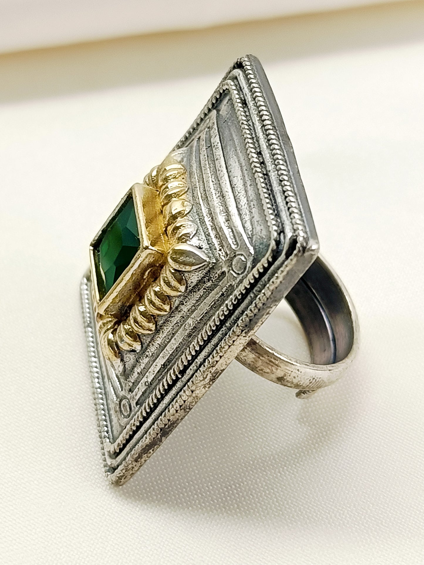 Jacki Green Men's Finger Ring