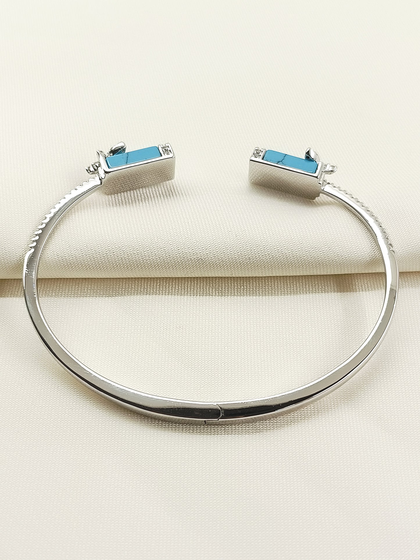 Avanya Firozi American Diamond Bracelet